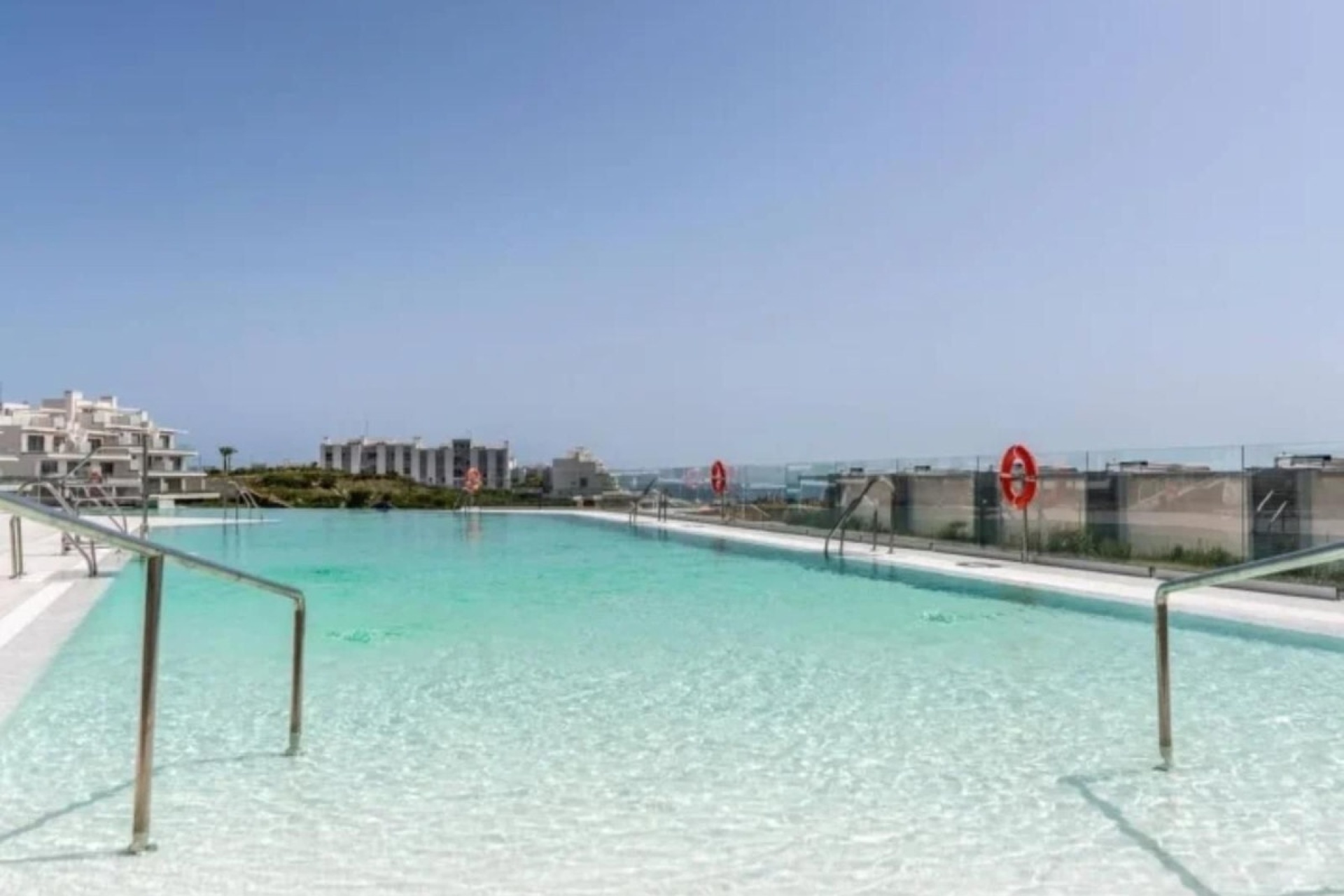Rynek wtórny - Villa - Estepona - Cancelada