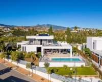 Rynek wtórny - Villa - Estepona - Cancelada