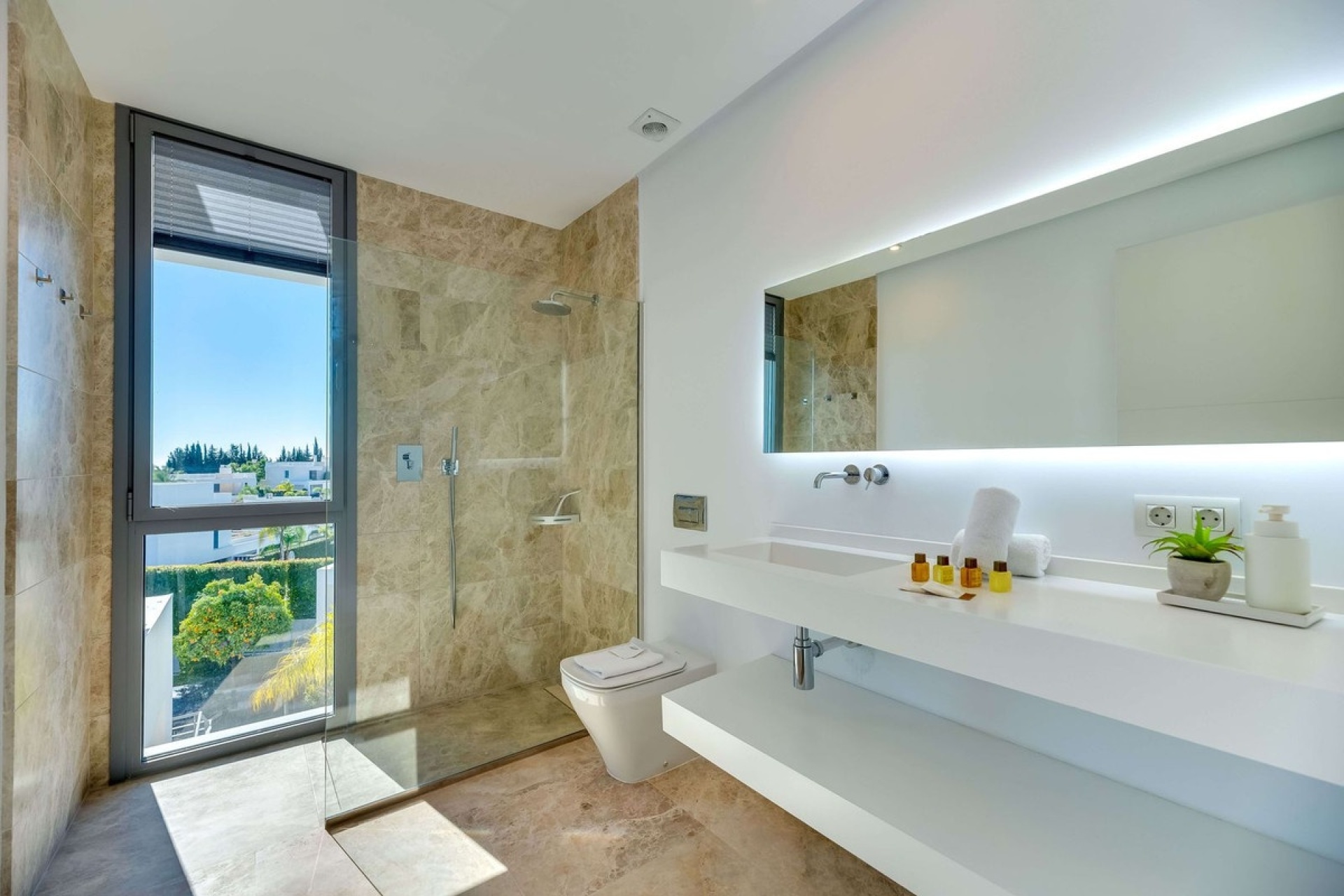 Rynek wtórny - Villa - Estepona - Cancelada