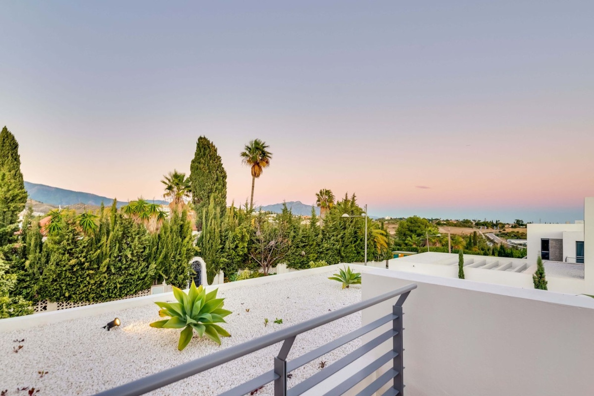 Rynek wtórny - Villa - Estepona - Cancelada