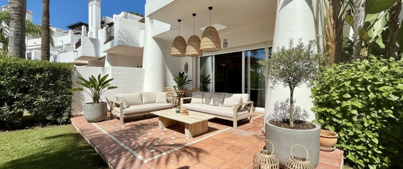 Rynek wtórny - Villa - Estepona - Costalita