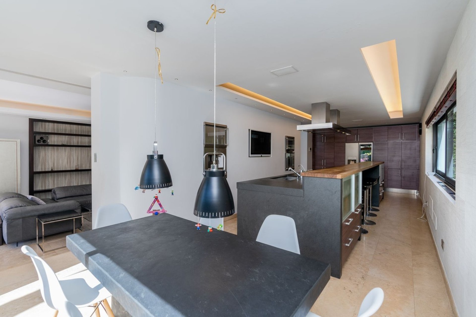 Rynek wtórny - Villa - Estepona - Costalita