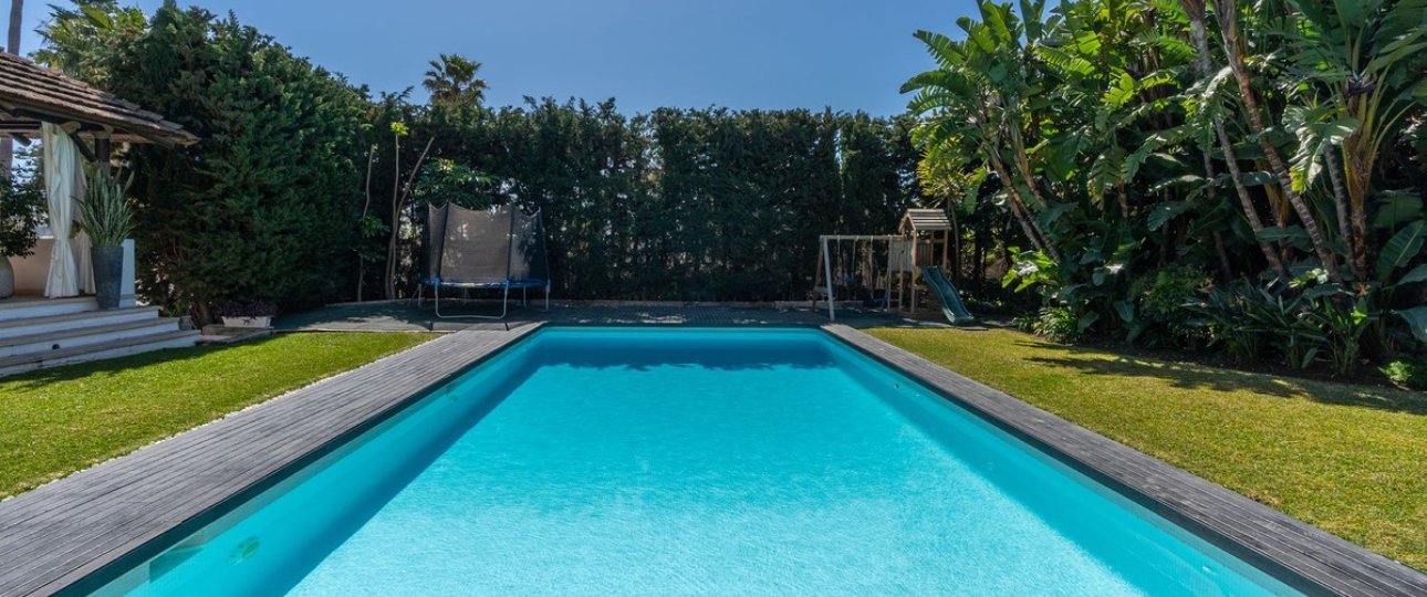 Rynek wtórny - Villa - Estepona - Costalita