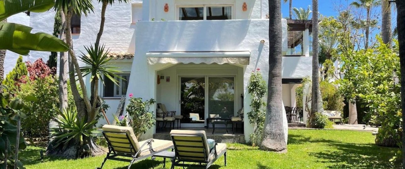 Rynek wtórny - Villa - Estepona - Costalita