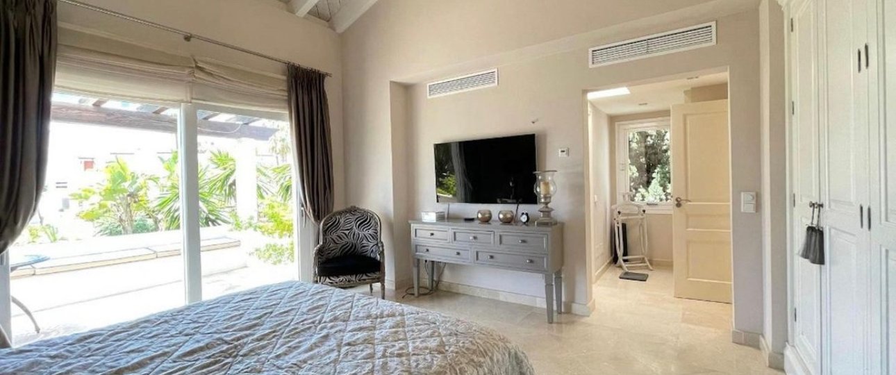 Rynek wtórny - Villa - Estepona - Costalita