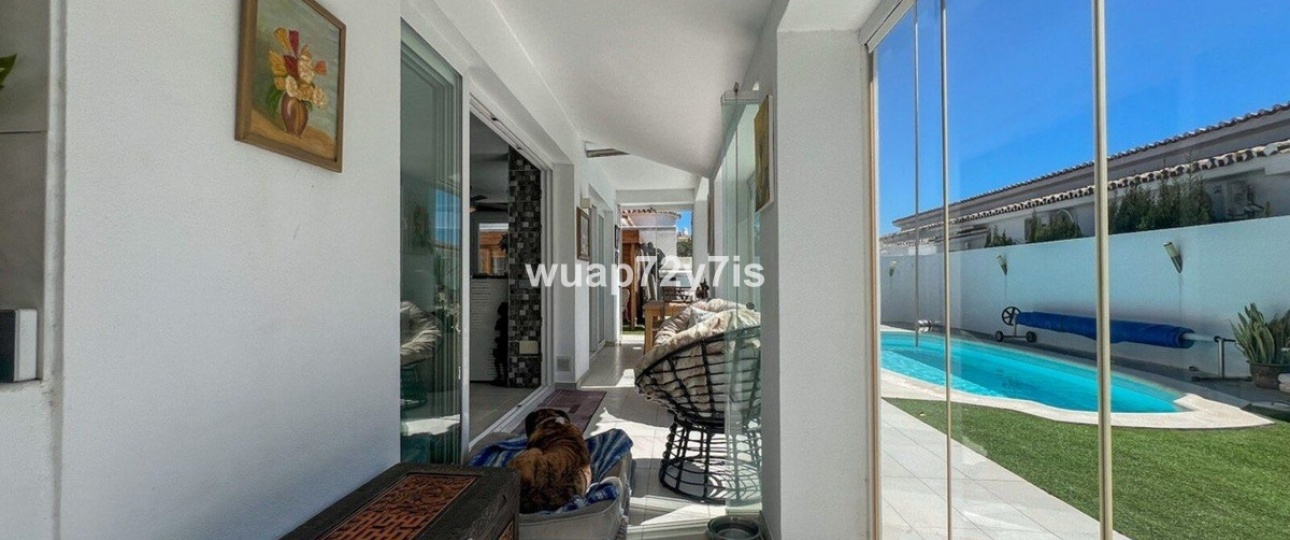 Rynek wtórny - Villa - Estepona - Costalita