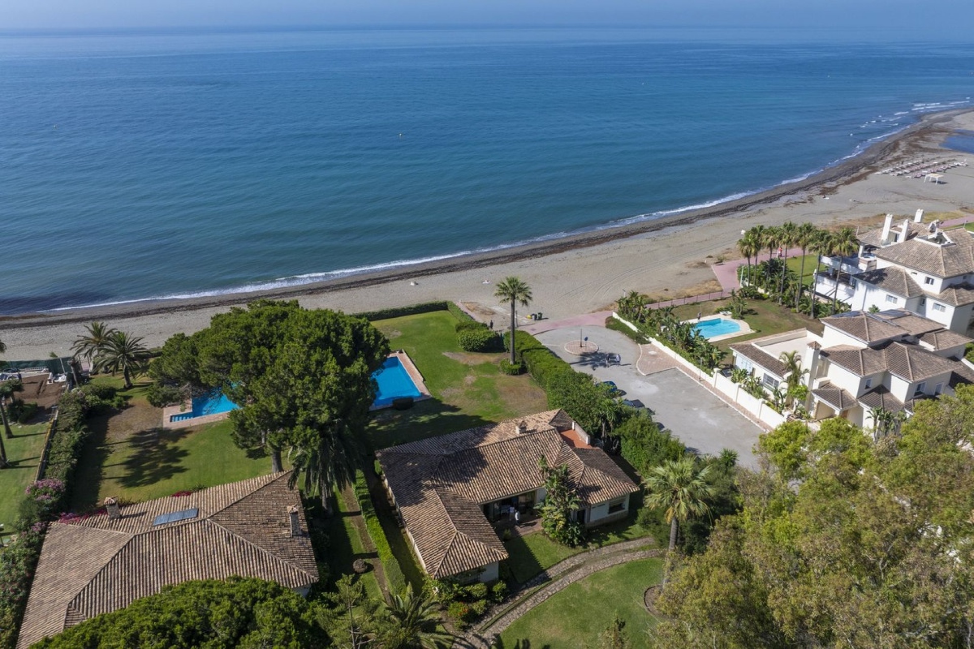 Rynek wtórny - Villa - Estepona - Costalita