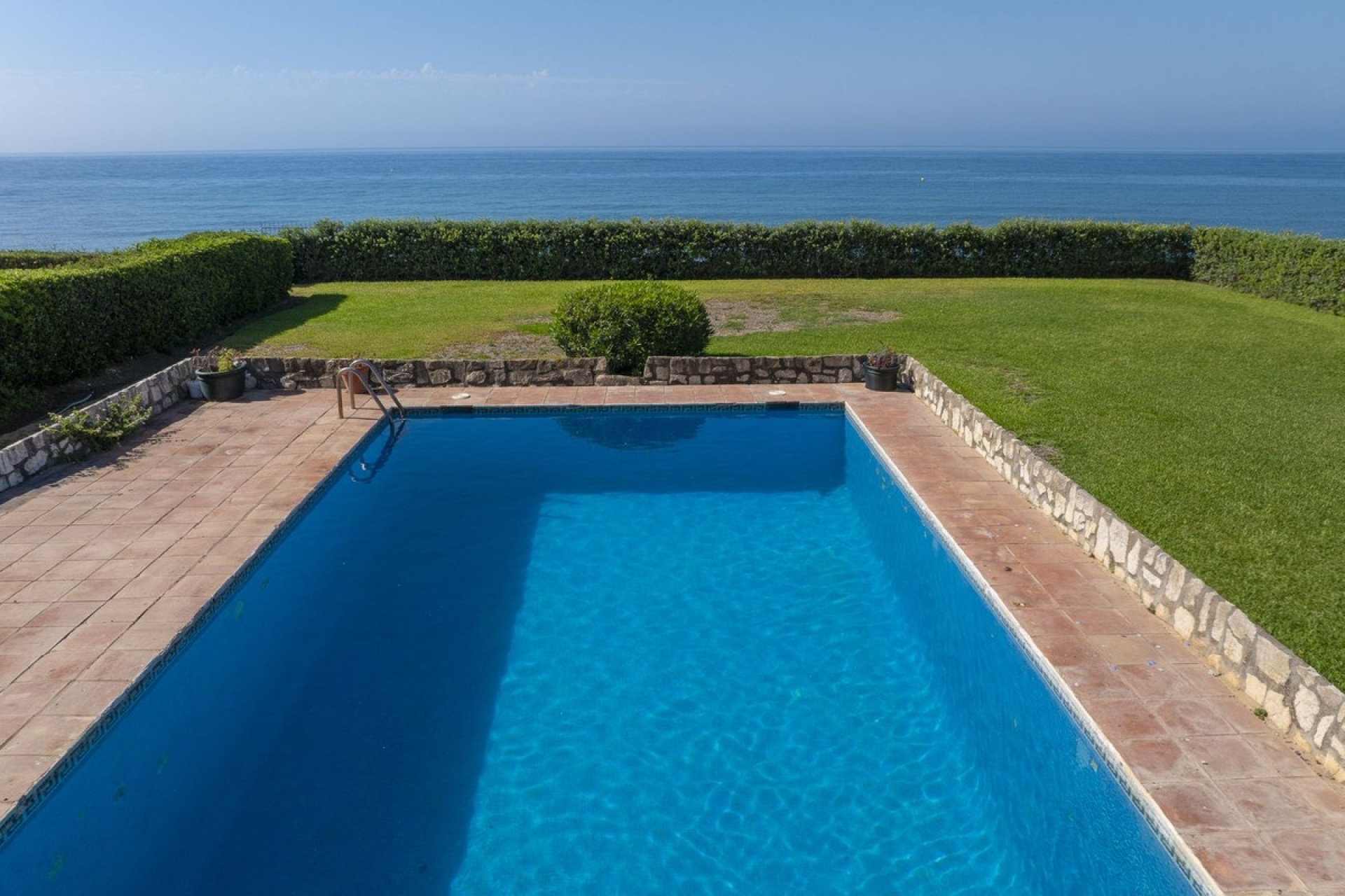 Rynek wtórny - Villa - Estepona - Costalita