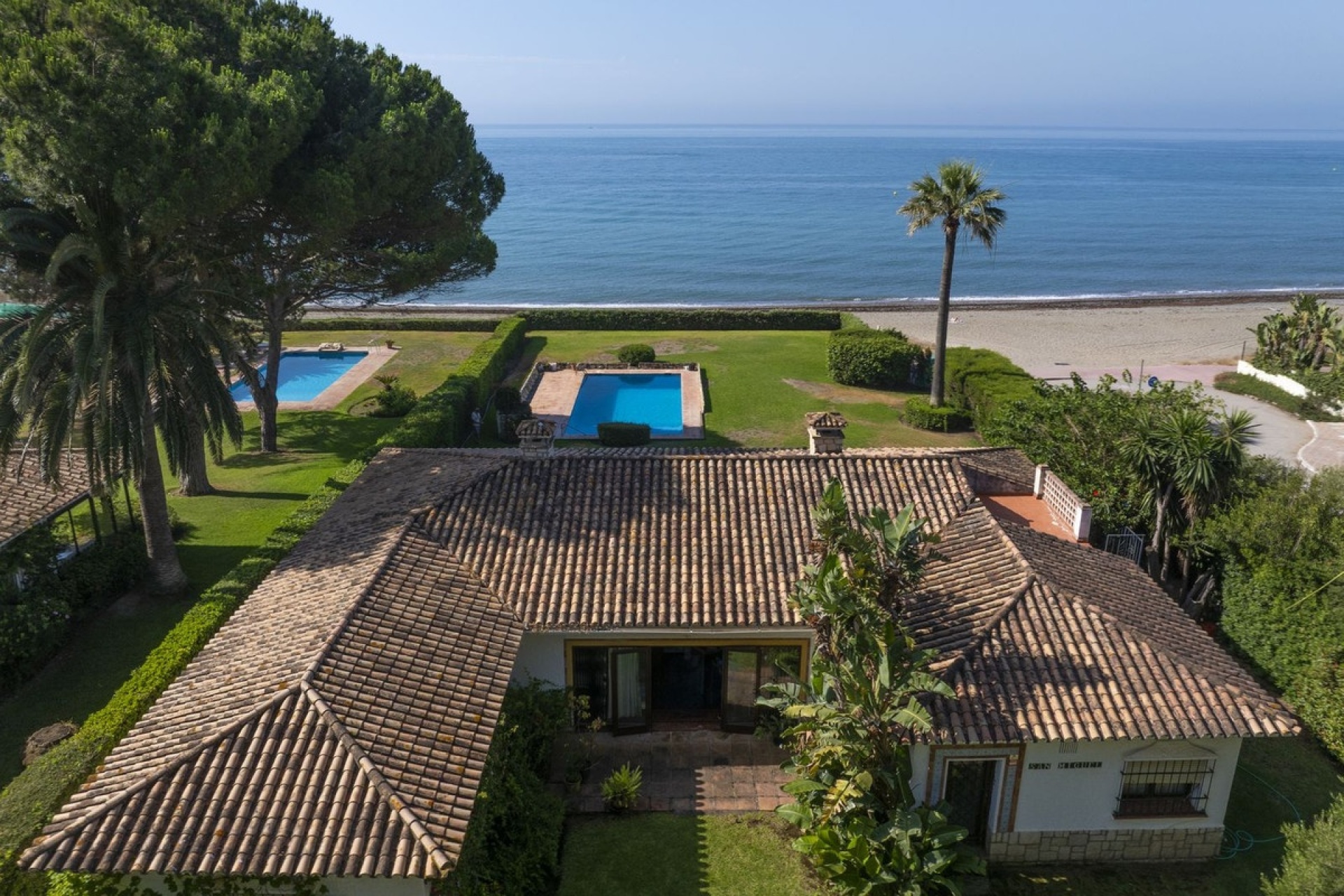 Rynek wtórny - Villa - Estepona - Costalita
