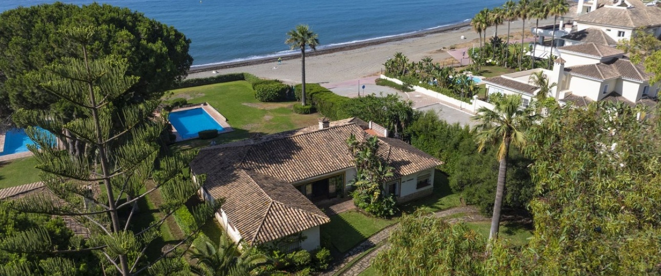 Rynek wtórny - Villa - Estepona - Costalita
