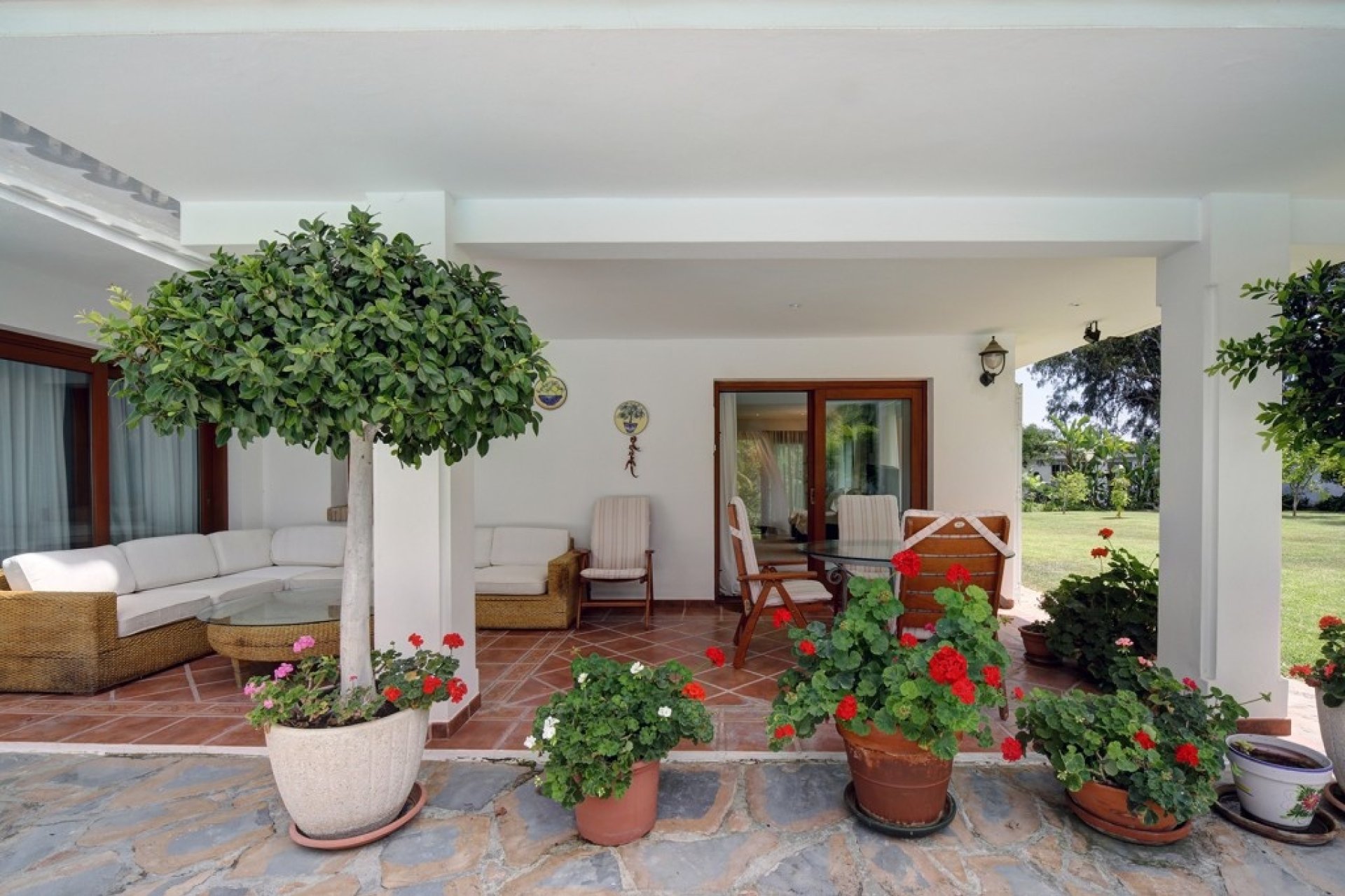 Rynek wtórny - Villa - Estepona - Costalita