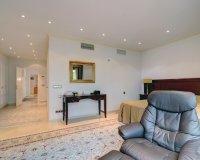 Rynek wtórny - Villa - Estepona - Costalita