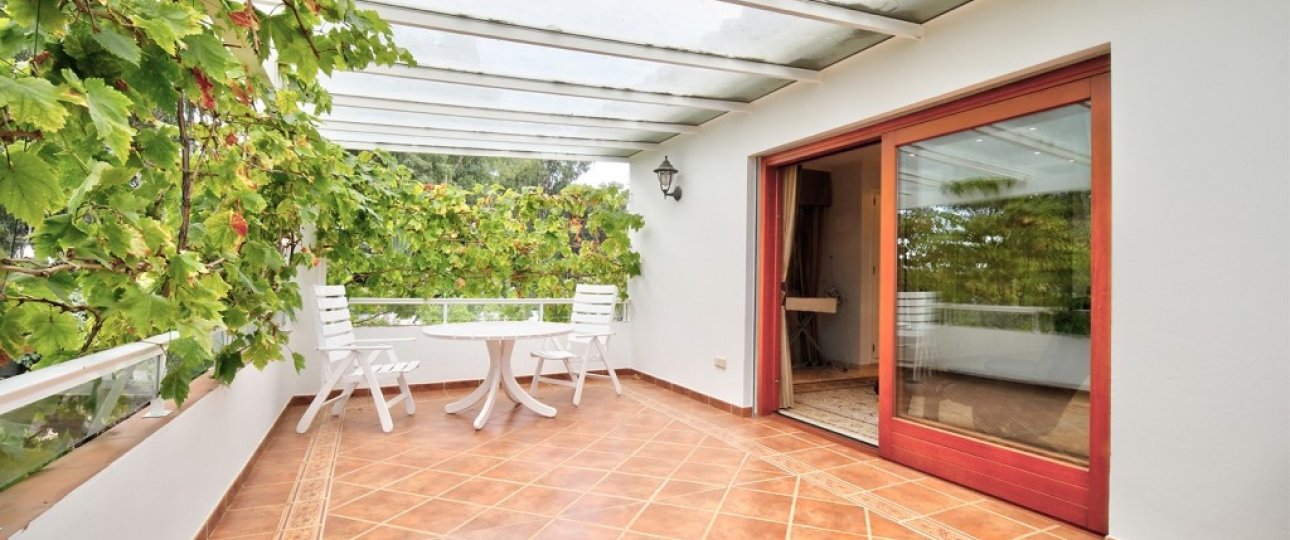 Rynek wtórny - Villa - Estepona - Costalita