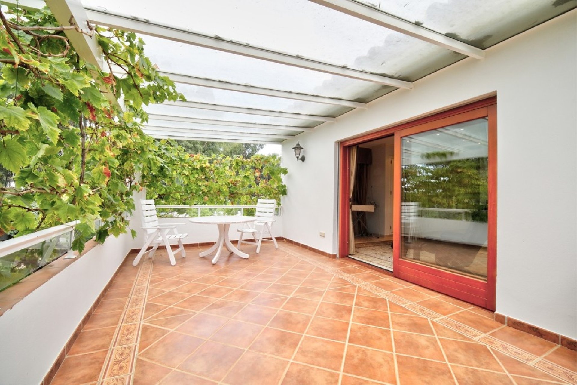 Rynek wtórny - Villa - Estepona - Costalita