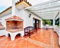 Rynek wtórny - Villa - Estepona - Costalita