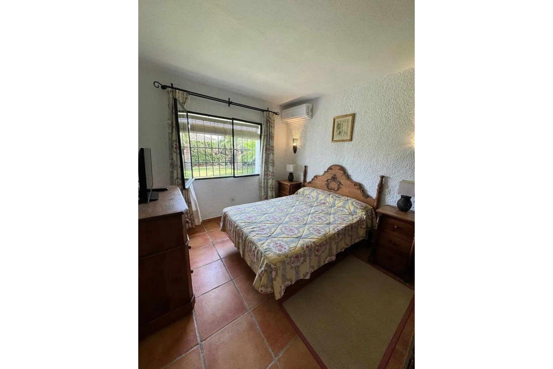Rynek wtórny - Villa - Estepona - Costalita