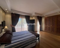 Rynek wtórny - Villa - Estepona - Costalita