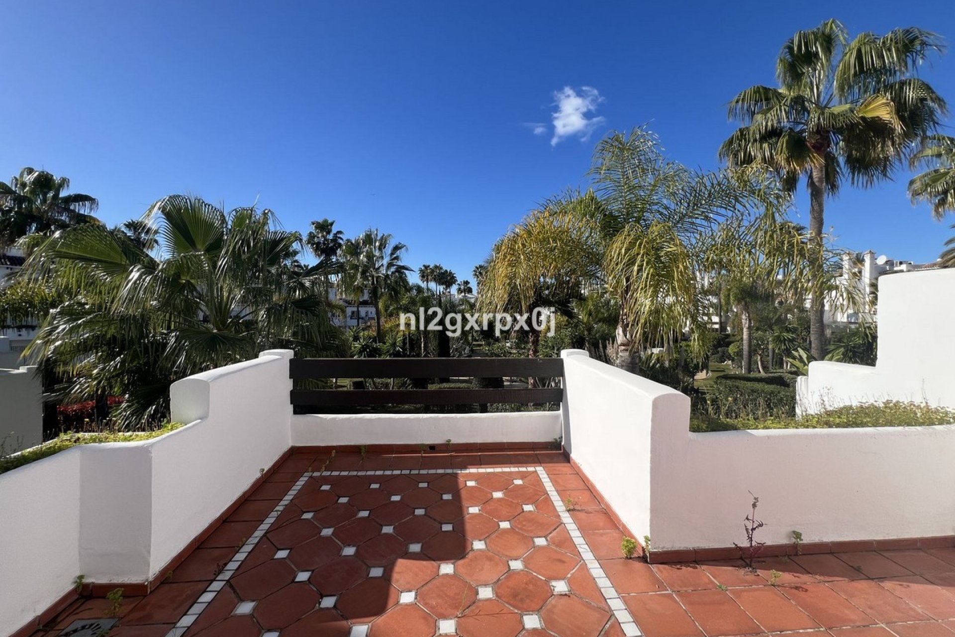 Rynek wtórny - Villa - Estepona - Costalita