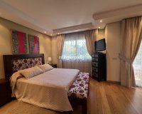Rynek wtórny - Villa - Estepona - Costalita