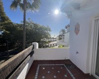 Rynek wtórny - Villa - Estepona - Costalita