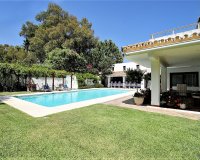 Rynek wtórny - Villa - Estepona - Costalita
