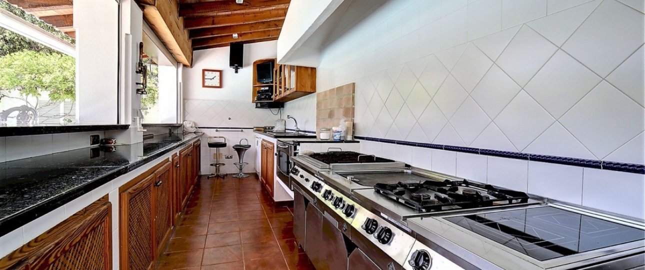 Rynek wtórny - Villa - Estepona - Costalita