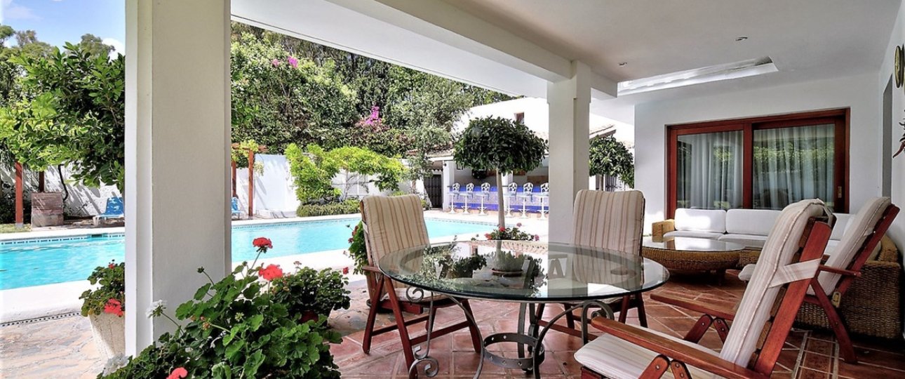Rynek wtórny - Villa - Estepona - Costalita