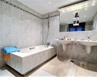 Rynek wtórny - Villa - Estepona - Costalita