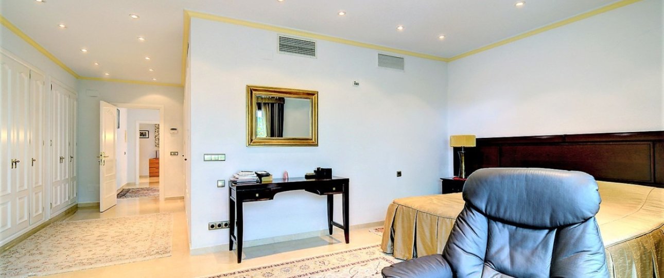 Rynek wtórny - Villa - Estepona - Costalita