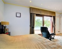 Rynek wtórny - Villa - Estepona - Costalita