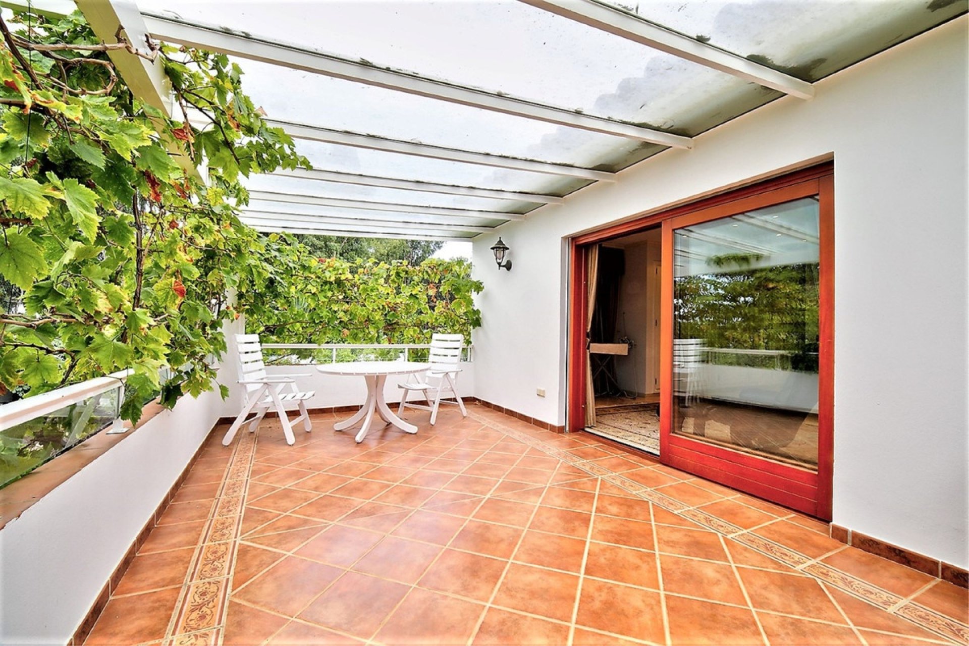 Rynek wtórny - Villa - Estepona - Costalita