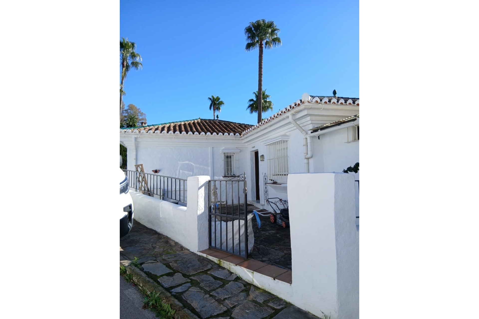Rynek wtórny - Villa - Estepona - El Padron