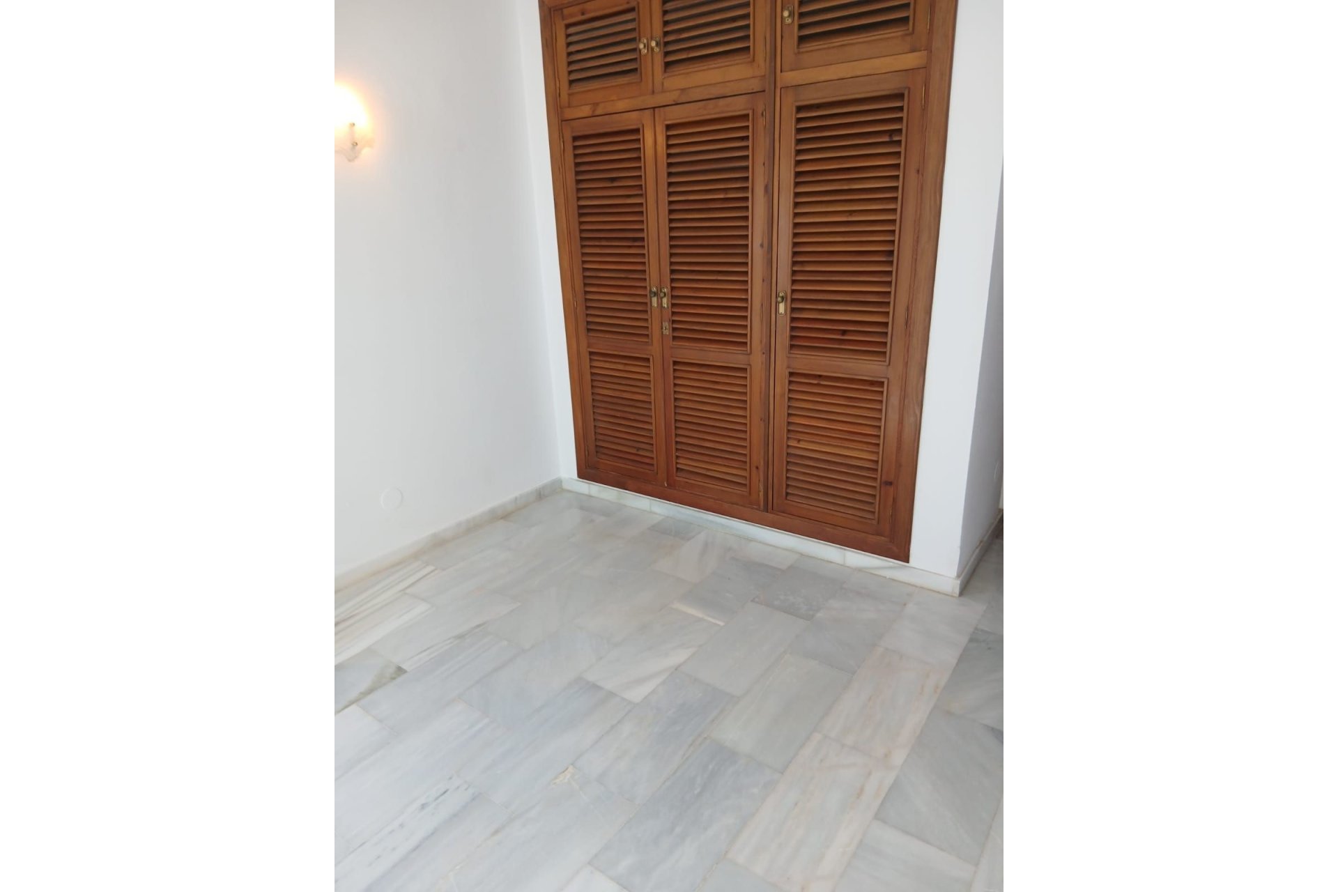 Rynek wtórny - Villa - Estepona - El Padron