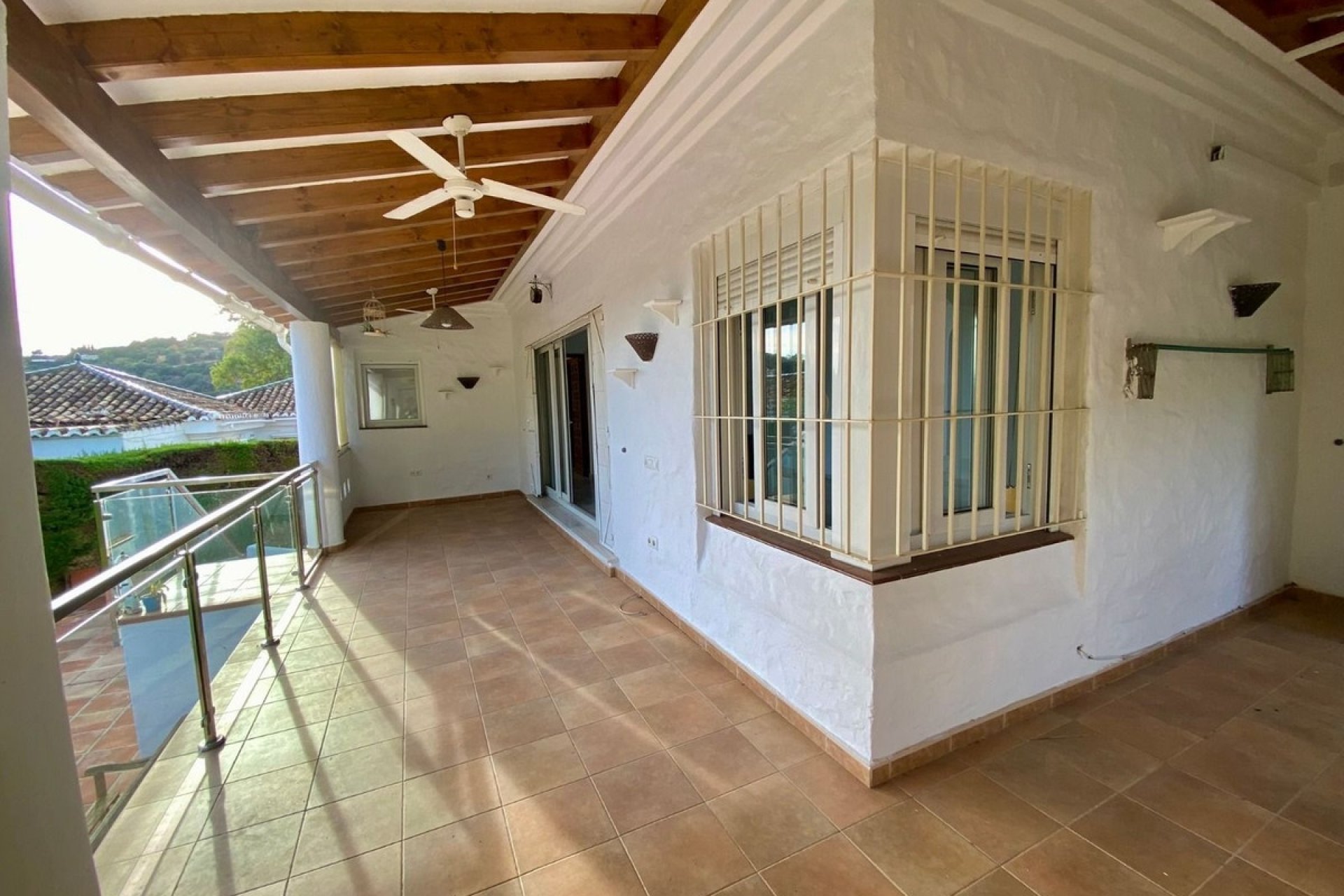 Rynek wtórny - Villa - Estepona - El Padron