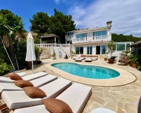 Rynek wtórny - Villa - Estepona - El Padron