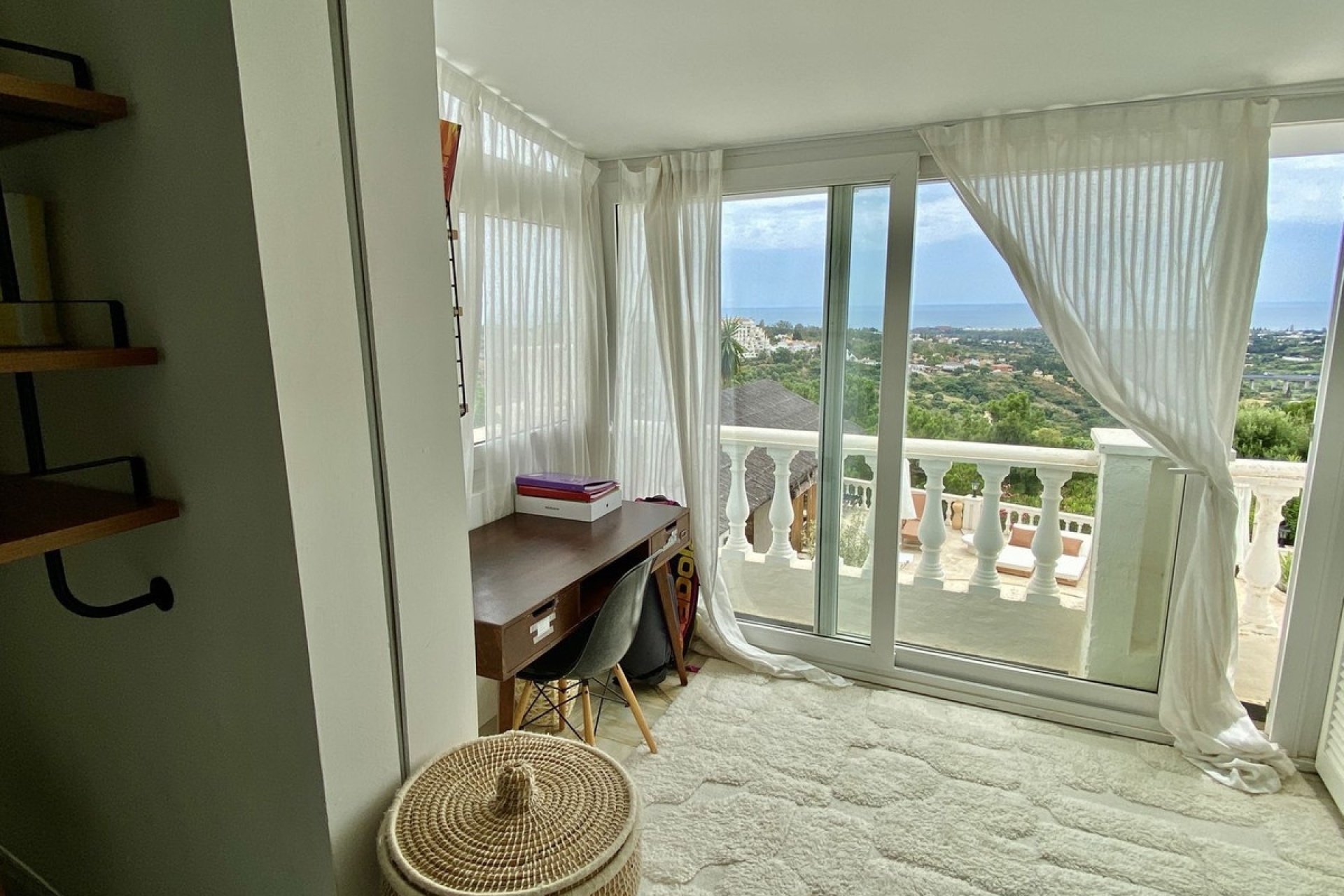 Rynek wtórny - Villa - Estepona - El Padron