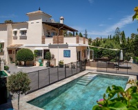 Rynek wtórny - Villa - Estepona - El Padron
