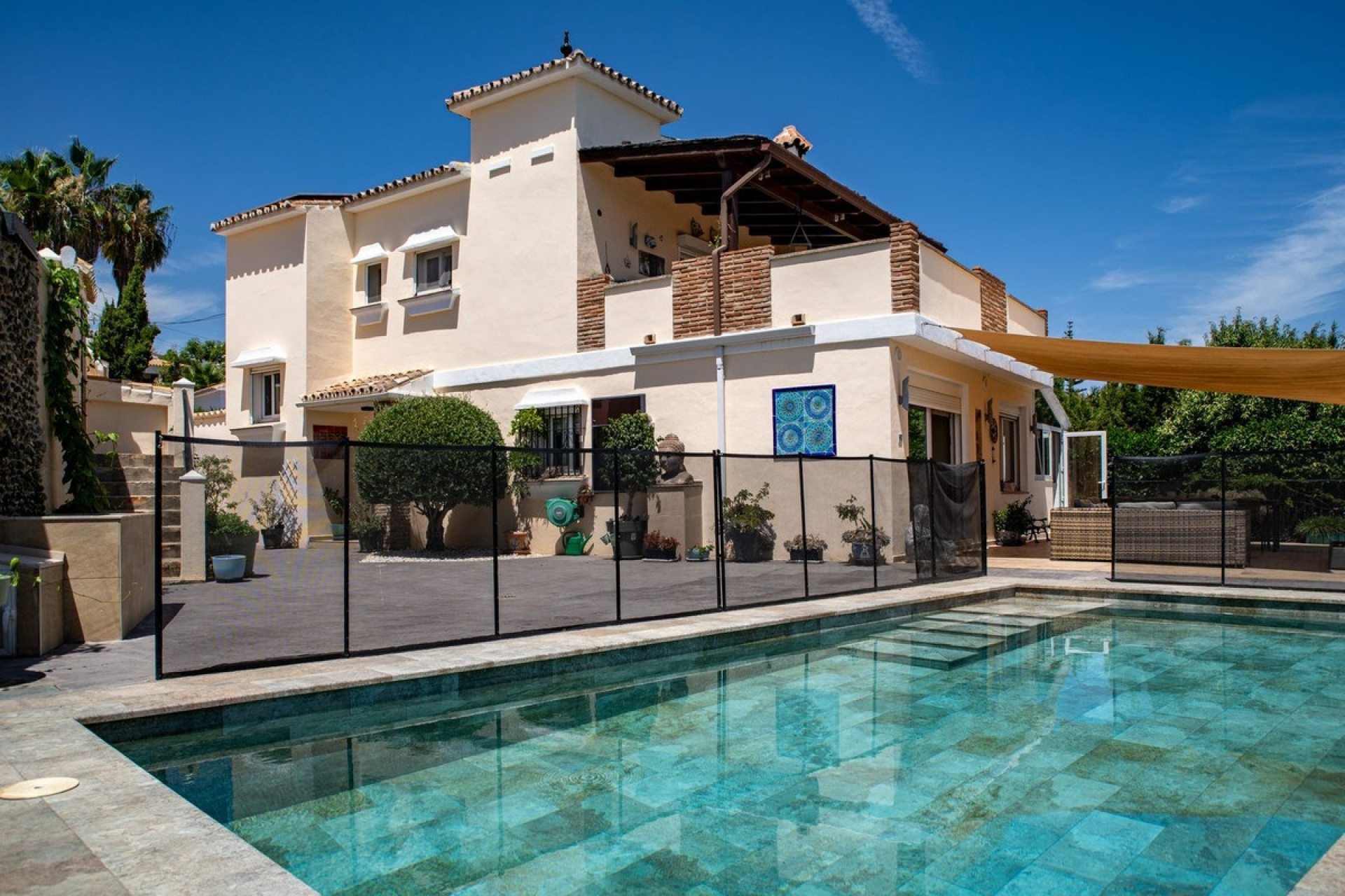 Rynek wtórny - Villa - Estepona - El Padron