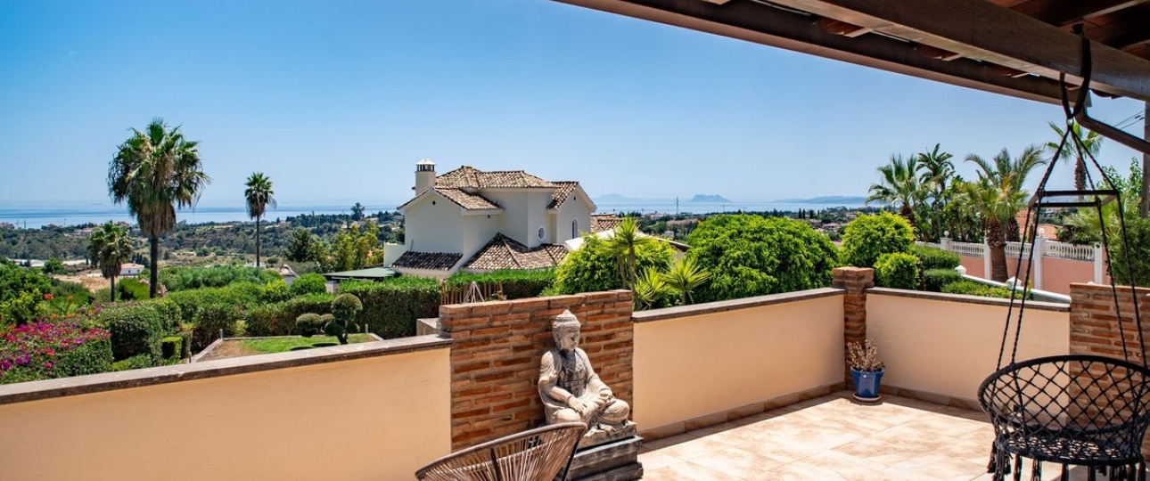 Rynek wtórny - Villa - Estepona - El Padron