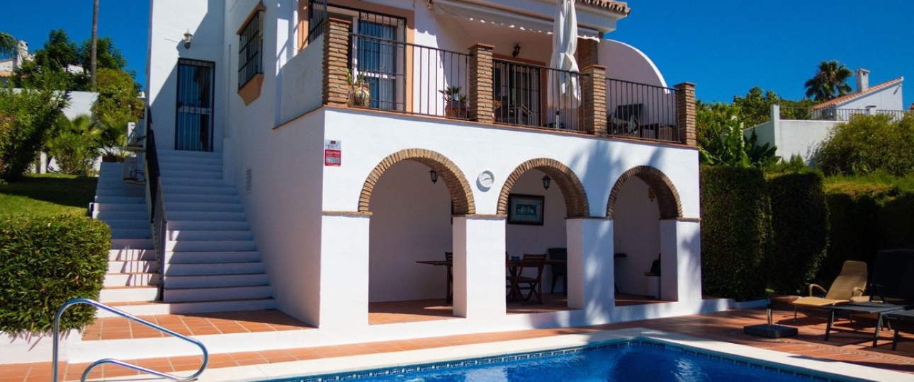 Rynek wtórny - Villa - Estepona - El Padron