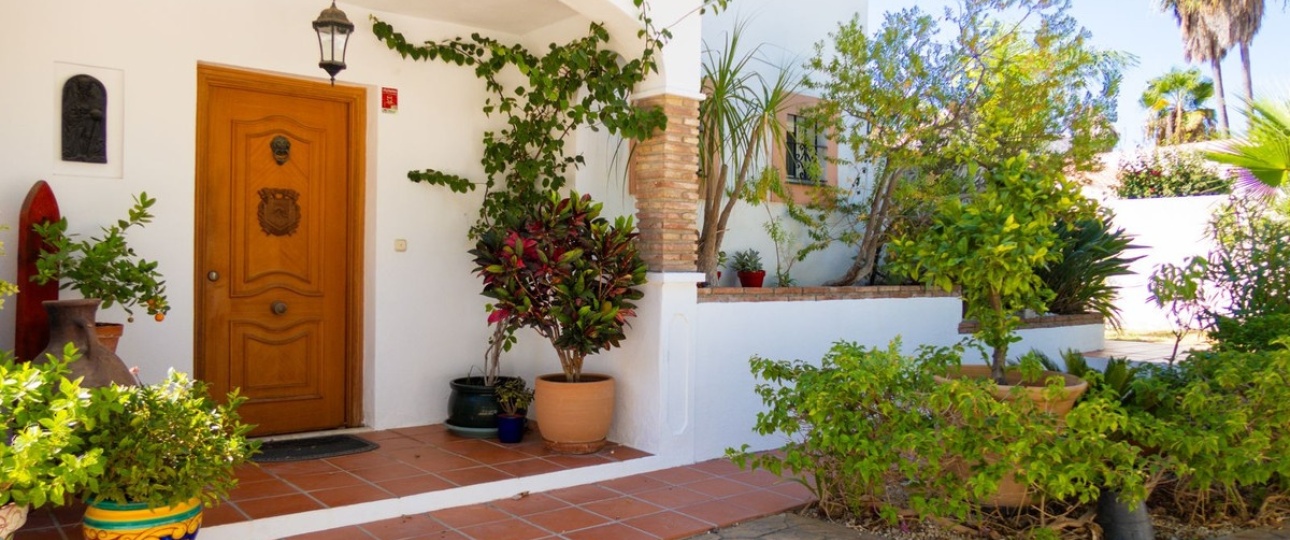 Rynek wtórny - Villa - Estepona - El Padron