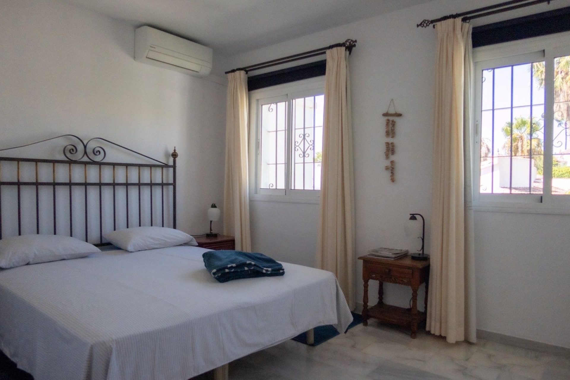 Rynek wtórny - Villa - Estepona - El Padron