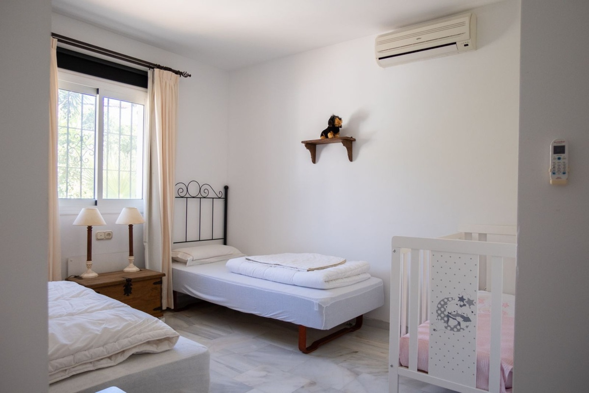 Rynek wtórny - Villa - Estepona - El Padron