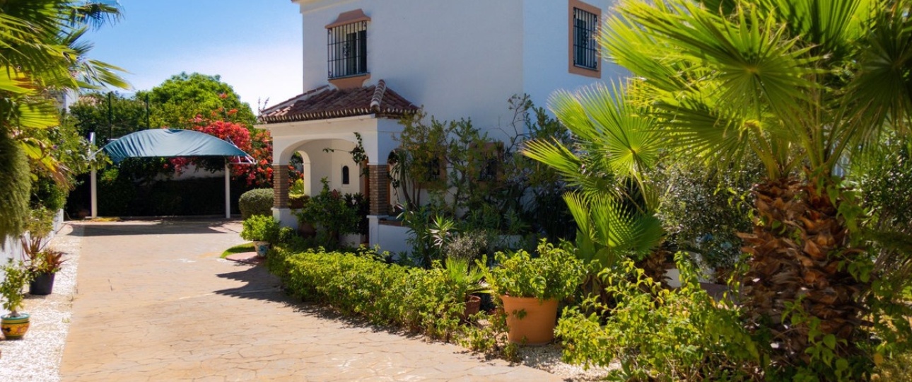 Rynek wtórny - Villa - Estepona - El Padron