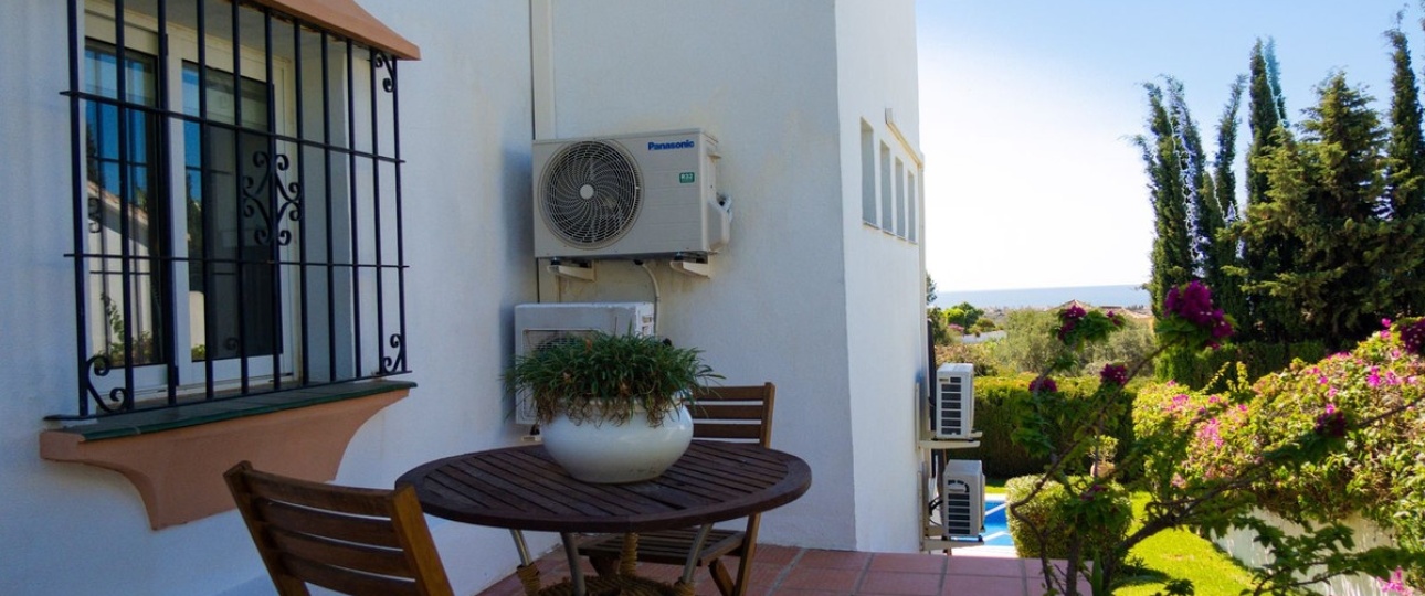 Rynek wtórny - Villa - Estepona - El Padron