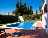 Rynek wtórny - Villa - Estepona - El Padron