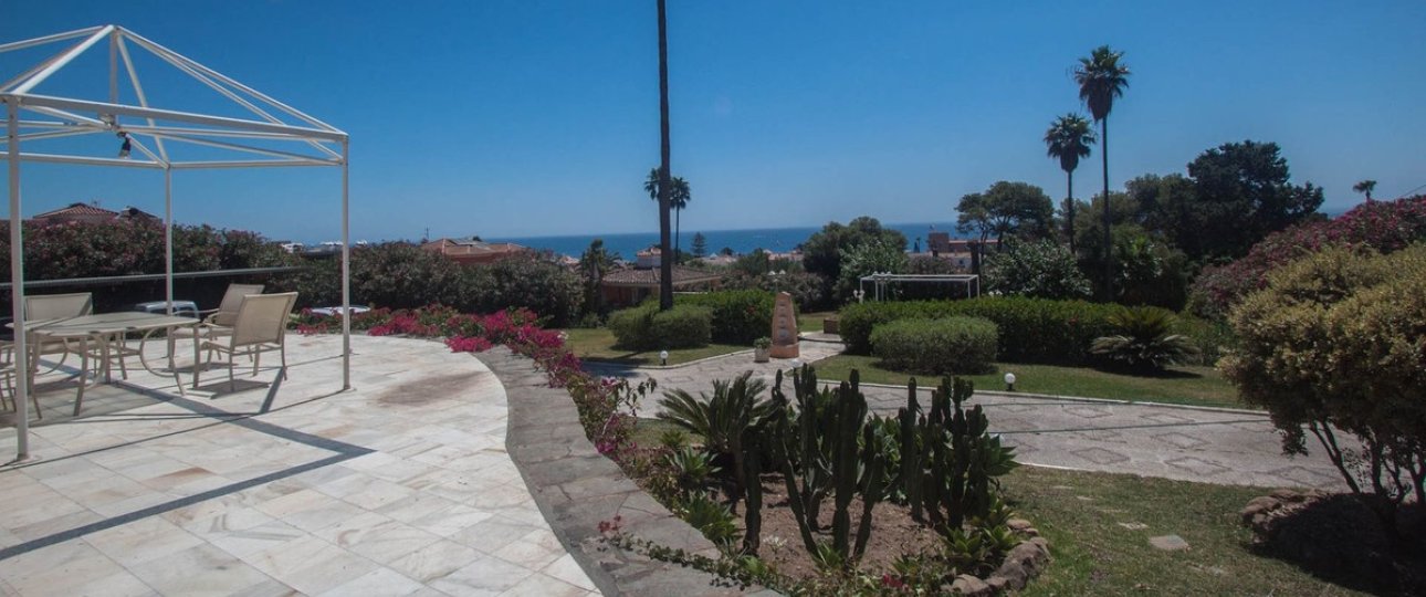 Rynek wtórny - Villa - Estepona - Estepona Centro
