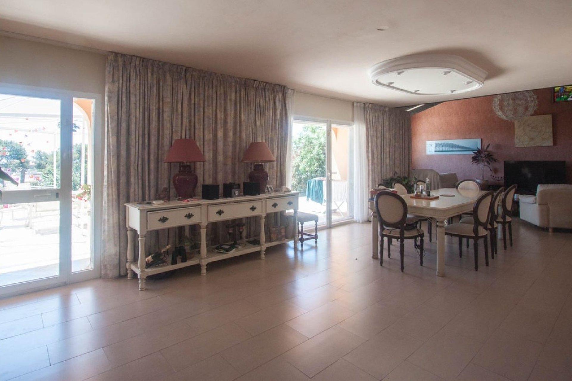 Rynek wtórny - Villa - Estepona - Estepona Centro