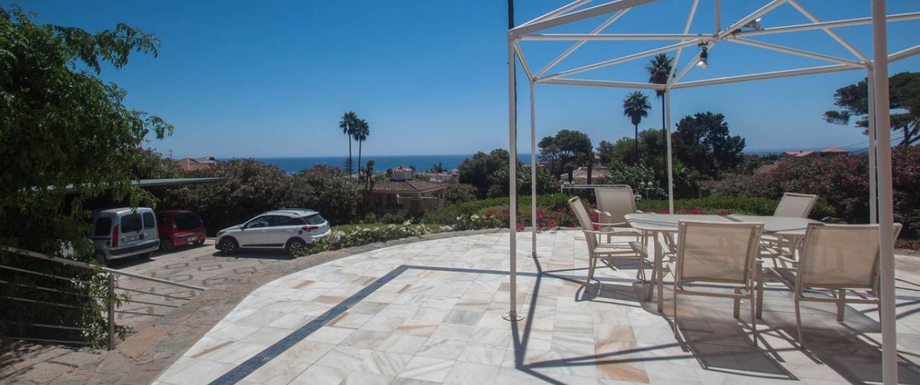 Rynek wtórny - Villa - Estepona - Estepona Centro
