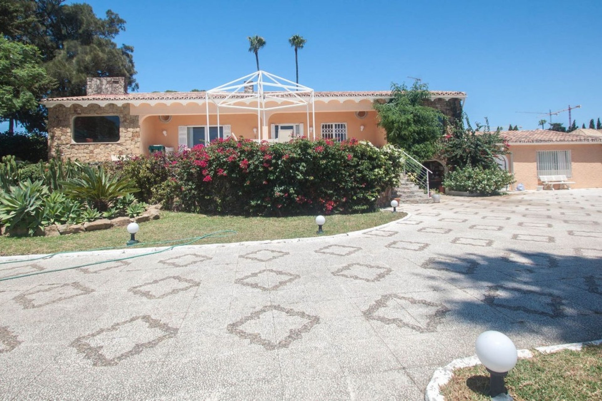 Rynek wtórny - Villa - Estepona - Estepona Centro